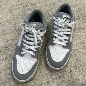 LAKAI Telford Low Mens Shoes Grey/White